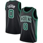 Camisetas de Fútbol vs. Baloncesto: Comparativa y Opiniones sobre las Mejores Opciones del Mercado